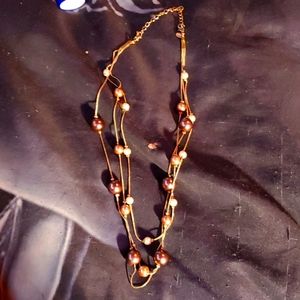 Necklace with 3 strands and pearls